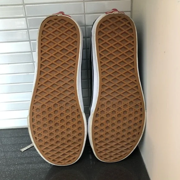 🥳HOST PICK🥳 Vans suede unisex floral high tops - Picture 8 of 10